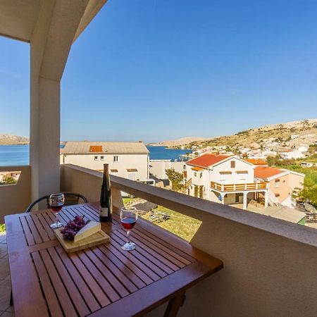 Apartment And Room Bacic Metajna Exterior photo