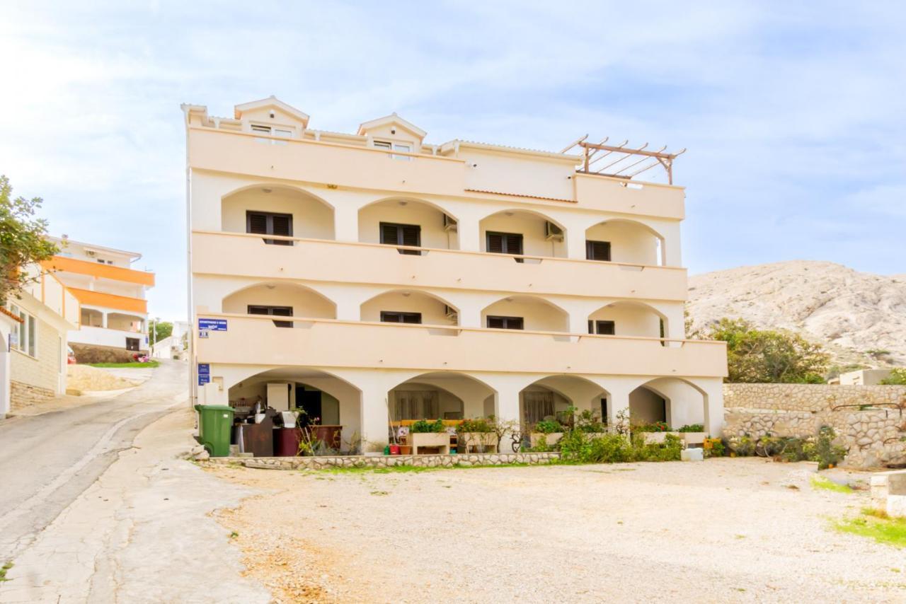 Apartment And Room Bacic Metajna Exterior photo