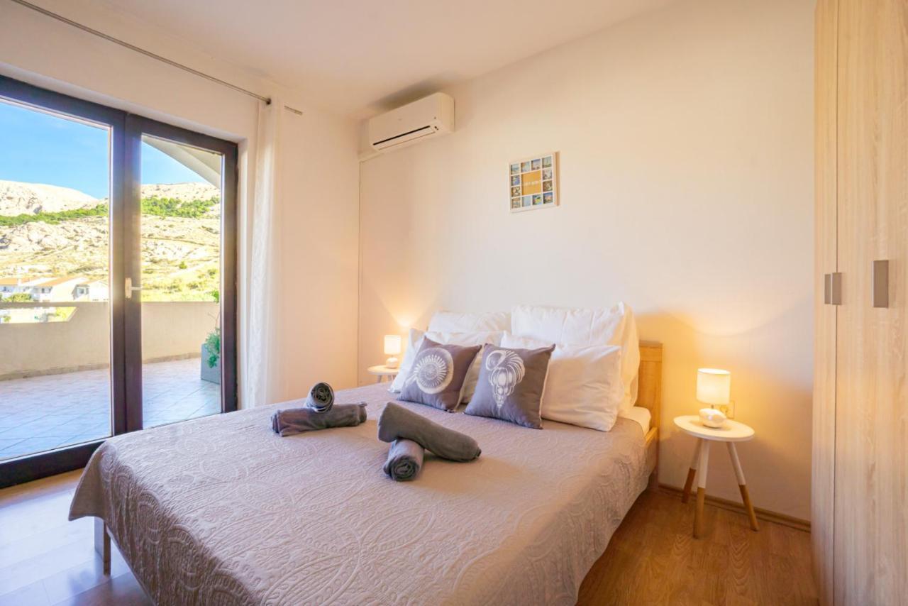 Apartment And Room Bacic Metajna Exterior photo